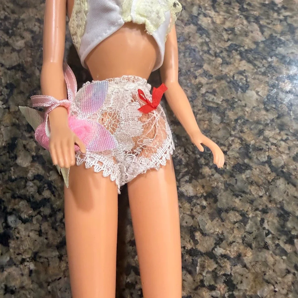 Mattel vintage barbie